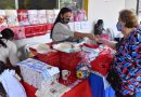 Artesãos participam de feira dentro de empresas do polo industrial