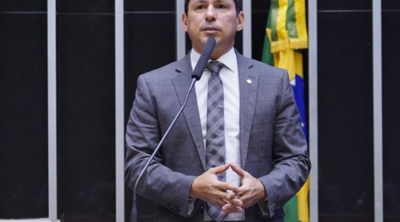 Ramos defende Governo do Amazonas e acusa Pazuello por omissão em Manaus