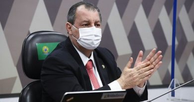 Omar anuncia que vai recorrer ao Supremo para ouvir Wilson Lima