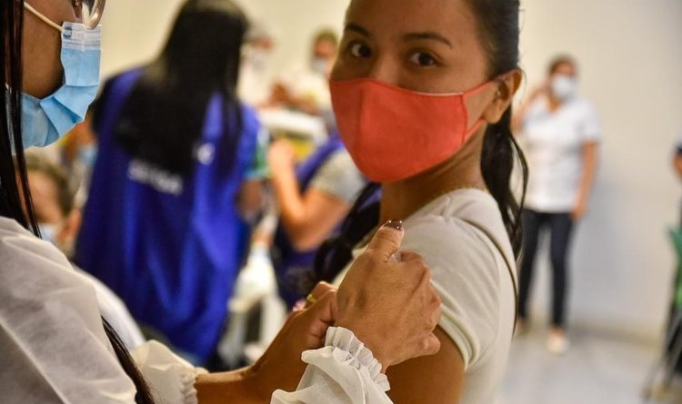 Viradão vacina quase 20 mil pessoas em 12 horas em Manaus
