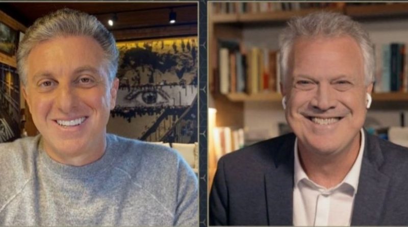 Luciano Huck vai substituir Faustão aos domingos, diz apresentador no 'Conversa com Bial'