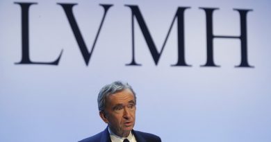 Dono da Louis Vuitton, Bernard Arnault passa Jeff Bezos novamente como homem mais rico do mundo