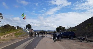 Venezuelanos estão autorizados a entrar no Brasil atravessando fronteira em Roraima