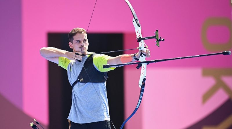 Marcus D'Almeida vence holandês e avança às oitavas de final do tiro com arco nos Jogos de Tóquio