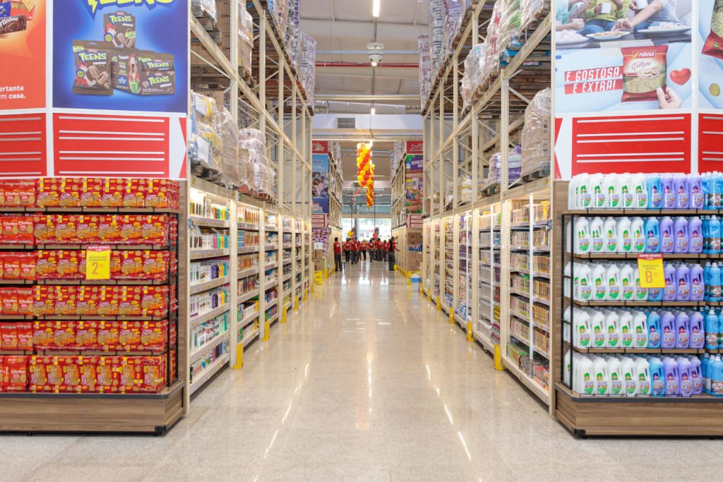 Supermercado em Manaus oferece produtos a partir de R$ 1,99, neste fim de semana