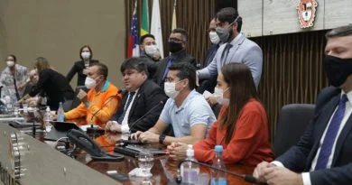 David Almeida destaca harmonia entre poderes e promete mais avanços em Manaus