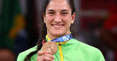 Mayra Aguiar faz história e é bronze nas Olimpíadas de Tóquio