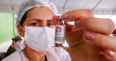 Manaus aplica segunda dose da vacina contra a Covid-19 em pessoas a partir de 20 anos