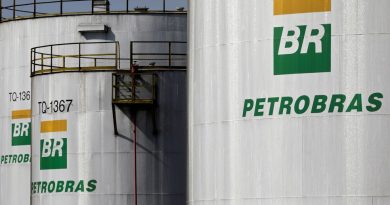 Petrobras sobe preço da gasolina nas refinarias nesta quinta-feira