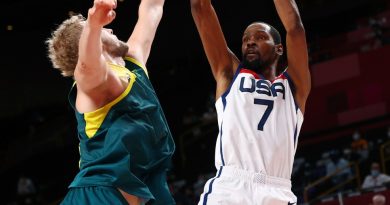 EUA tomam susto, mas atropelam a Austrália e vão em busca do 16º ouro olímpico no basquete masculino