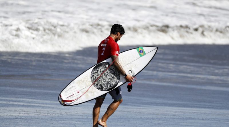 Gabriel Medina vai perder etapa do Mundial em Teahupoo porque não tomou vacina