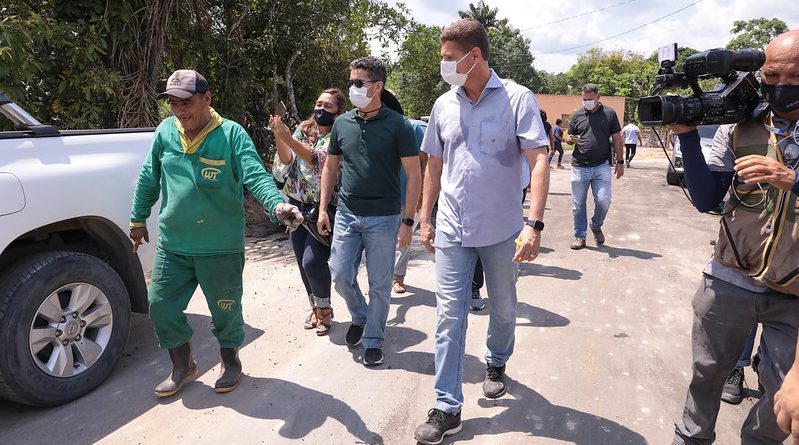 David Almeida e Marcos Rotta entregam ramal revitalizado na zona Leste