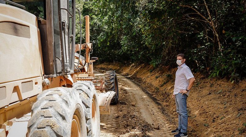 Vice-prefeito Marcos Rotta fiscaliza revitalização de ramal na BR-174 e recuperação emergencial na zona Norte