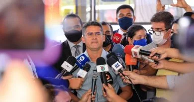 Prefeito David Almeida determina que não haverá ponto facultativo no dia 6 de setembro