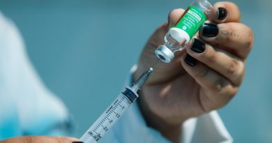 Amazonas recebe 25.300 doses de vacina contra a COVID-19