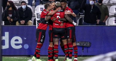 Flamengo ativa o "modo Libertadores", e trio ofensivo encaminha a ida para semifinal