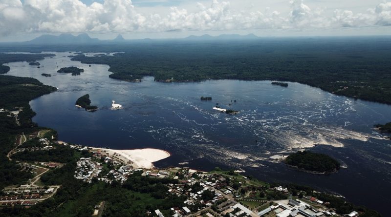 Voo direto Manaus-São Gabriel da Cachoeira é inaugurado