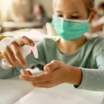 Chile retoma uso de máscaras em escolas após surto de vírus respiratório